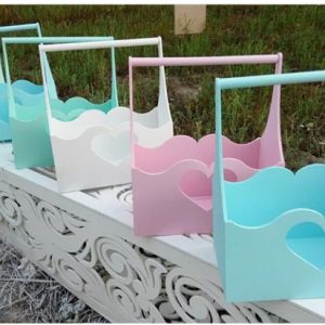 סל עם לב ידית - בחיתוך לייזר