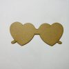 משקפי לב מגזרת עץ מלאכה לא גמורה - בחיתוך לייזר