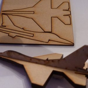מטוס קרב מסוג Lasercut Mini F16 - בחיתוך לייזר