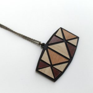 תליון לבנות - בחיתוך לייזר