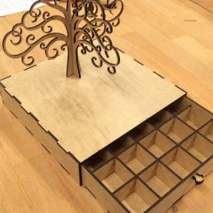 קופסת תכשיטים עץ החיים - בחיתוך לייזר