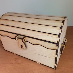 תא אחסון מעץ עם מנעול - בחיתוך לייזר