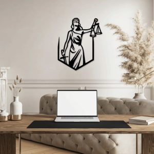 תמונת בחיתוך לייזר- פמידה תמיס עורכת דין לצדק