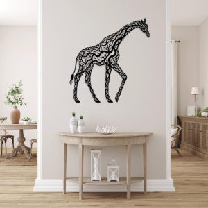 תמונת בחיתוך לייזר- ענף עץ ג'ירפה