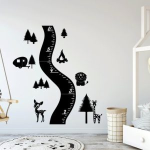 תמונת בחיתוך לייזר- טבלת צמיחת קמפינג ביער יער