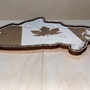 יצירת אמנות קנדית בשכבות - תמונת שכבות בחיתוך לייזר