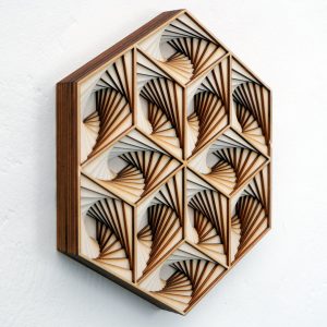 מנדלה רב-שכבתית מעוצבת - תמונת שכבות בחיתוך לייזר