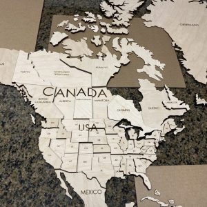 מפת עולם מעוצבת לקיר - תמונת שכבות בחיתוך לייזר