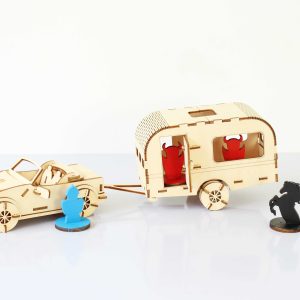 מכונית וקראוון - בחיתוך לייזר