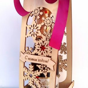 קופסת מתנה שמפניה - בחיתוך לייזר