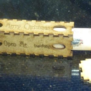 תיבת כסף לחג המולד - בחיתוך לייזר