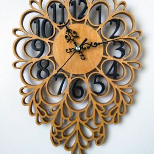שעון דקורטיבי - בחיתוך לייזר