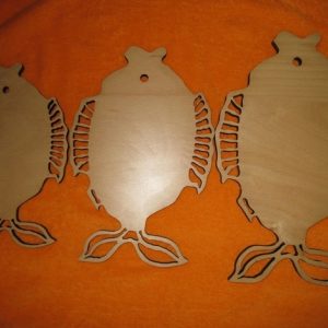 קרש חיתוך דקורטיבי בצורת דג - בחיתוך לייזר