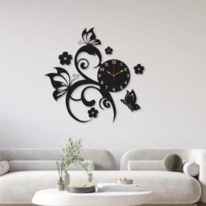 פרפרים מעופפים עם פרחים שעון קיר - בחיתוך לייזר