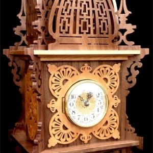 של שעון Fretwork - בחיתוך לייזר