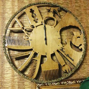 שעון קיר למספרה - בחיתוך לייזר