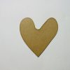 לב לא גמור צורת חיתוך עץ - בחיתוך לייזר