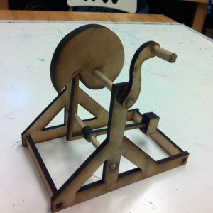 לאונרדו דה וינצ'י קאם האמר - בחיתוך לייזר