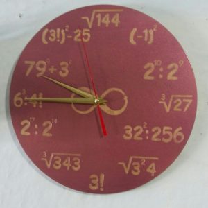 שעון קיר מתמטיקה - בחיתוך לייזר