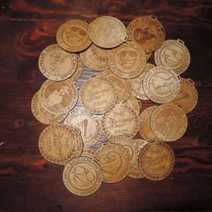 Medali Svadba Ayu Ver 17 - בחיתוך לייזר