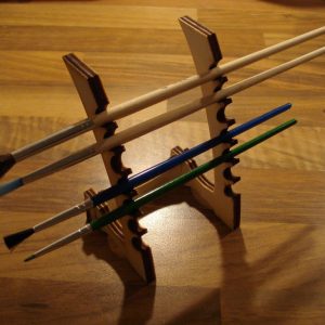 מעמד למברשת סמוראי - בחיתוך לייזר