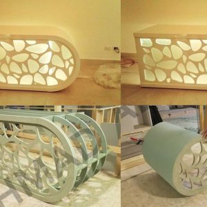 שולחן משרד המזכיר - בחיתוך לייזר