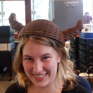 שלם ויקינגה - בחיתוך לייזר