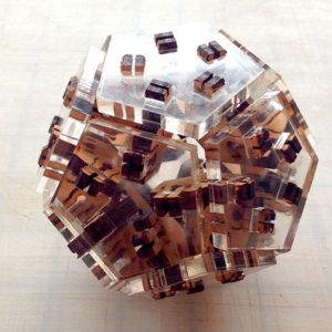 הצמד יחד דודקהדרון קטן - בחיתוך לייזר