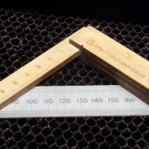 נסה את Square - בחיתוך לייזר