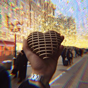 עיצוב לבבות מעץ - בחיתוך לייזר