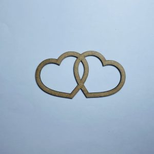 מגזרת שני לבבות מעץ צורת שני לבבות - בחיתוך לייזר