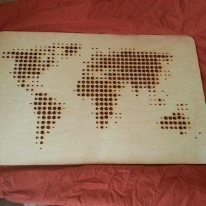 מפת העולם - בחיתוך לייזר