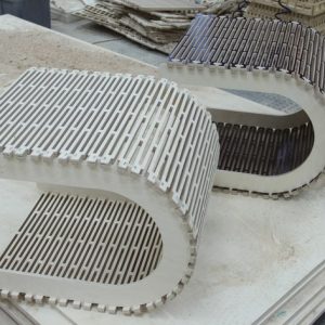 שרפרף יין ויאנג - בחיתוך לייזר